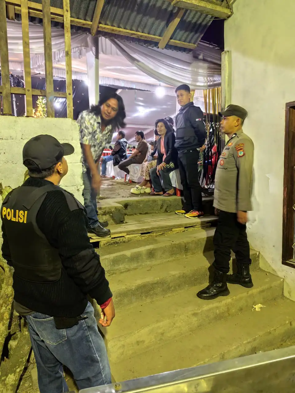 Polsek Remboken Laksanakan Patroli Cipkon Dan Kryd Untuk Jaga Kamtibmas